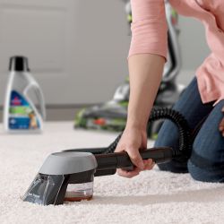 Vlekverwijderaar voor het verwijderen van vlekken en schoonmaken van tapijten